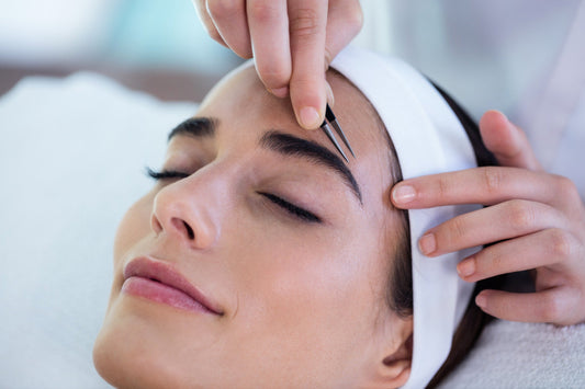Home Remedies for Eyebrow Hair Loss